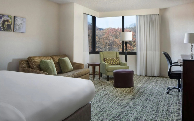 Marriott St. Louis West