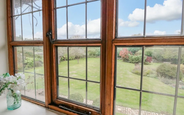 Manor Farm House