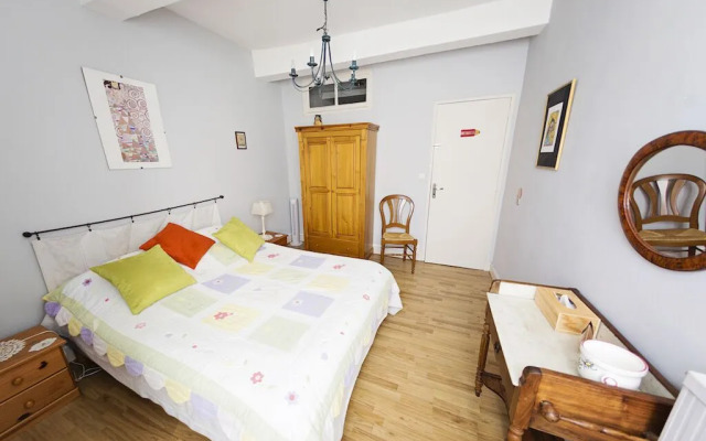 l'Arche des Chapeliers