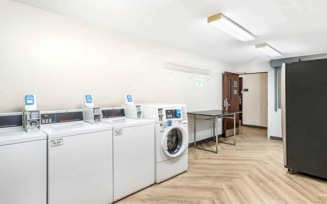 Extended Stay America Suites Long Island Melville