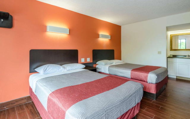 Motel 6 Lexington, VA