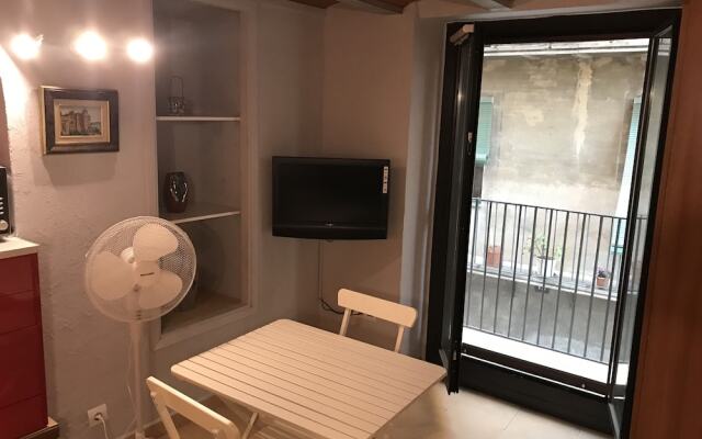 Estudio Trinquet TH120