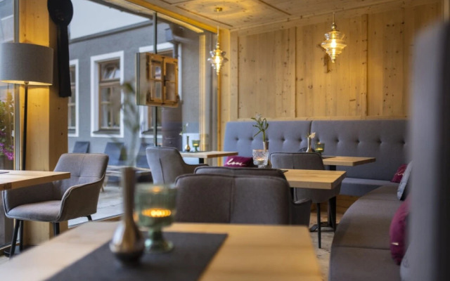 Almwellness-Resort Tuffbad