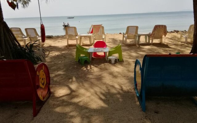 Andaman Beach Resort Koh Jum