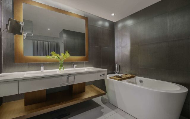 Pullman Jakarta Central Park