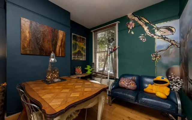 Host Stay Bernard Road Townhouse