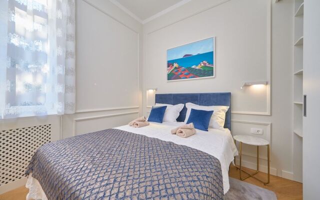 Salve Luxury Apartment by Litto