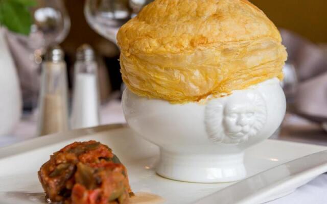 Logis Hotel De La Poste - Tence