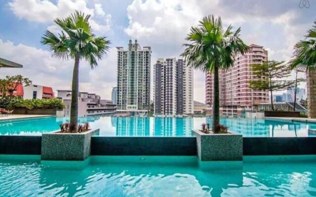 Pearl Suites Swiss Garden Residences