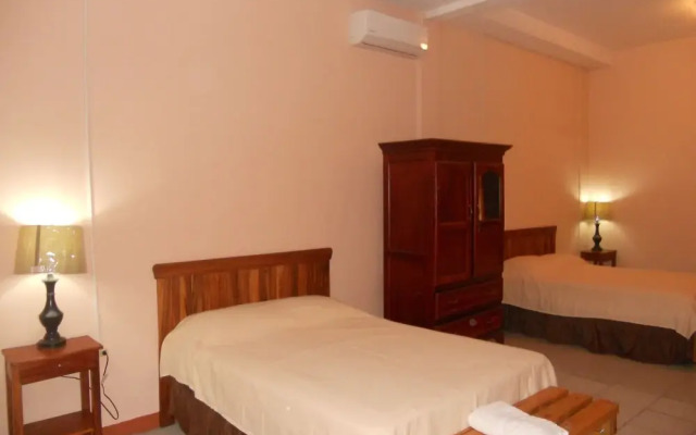 Hostal Villa de San Fernando