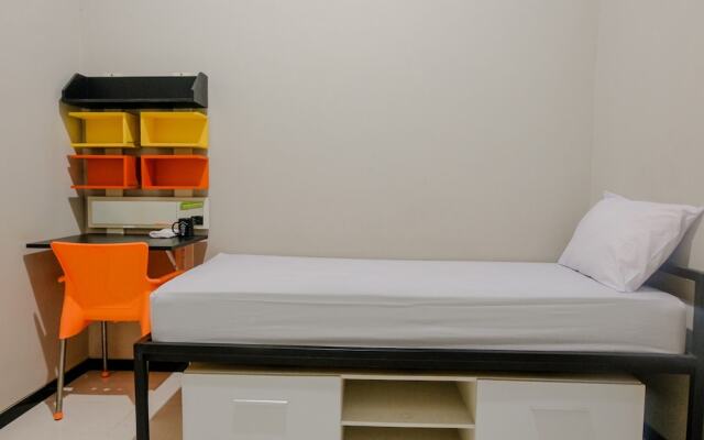 OYO Life 2399 Gerbera House - Kos Putri