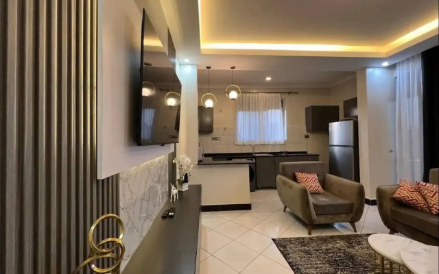 LivLuxe Apartments 7