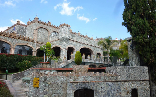 Hotel Castillo Santa Cecilia