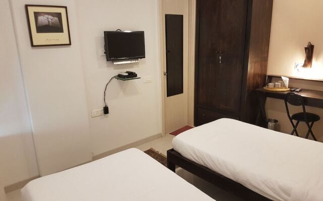 OYO 12227 Hotel Resonare Baner