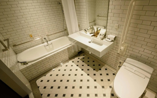Ebisuholic Hotel