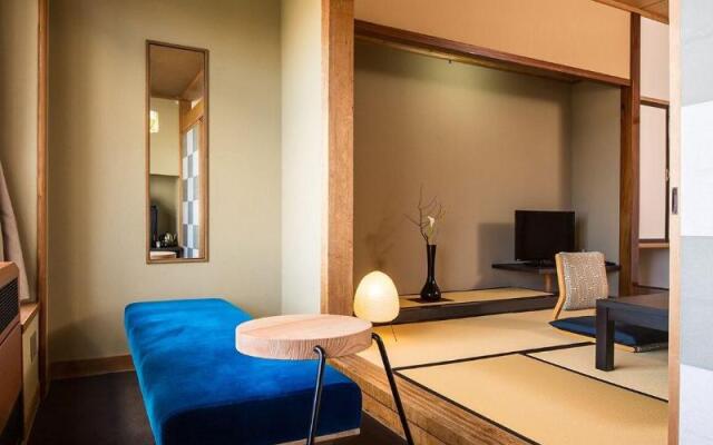 Hotel Aburaya-Ryokan – Guest Rooms – Suwa