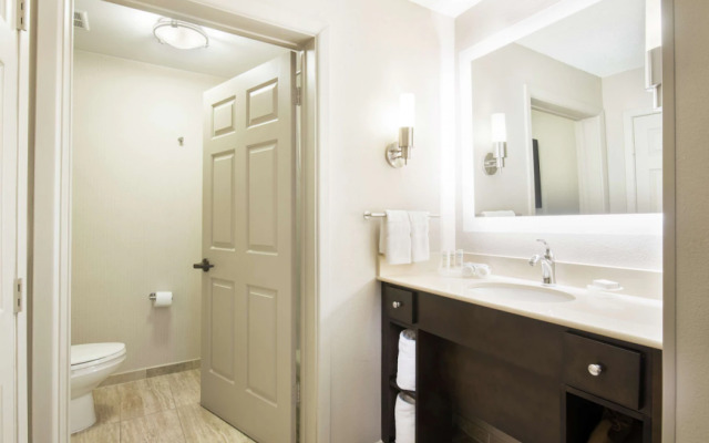 Homewood Suites By Hilton Austin South Airport