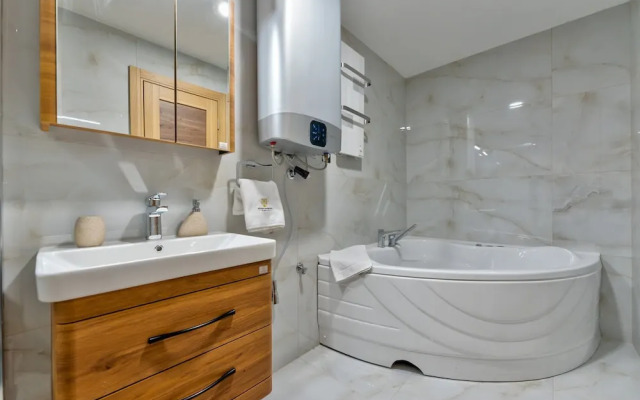 Golden Panorama Wellness & Spa