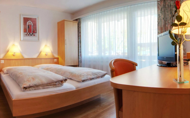 Hotel Eden No. 7