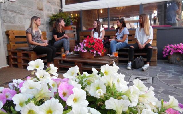 Albergo Ristorante La Torretta