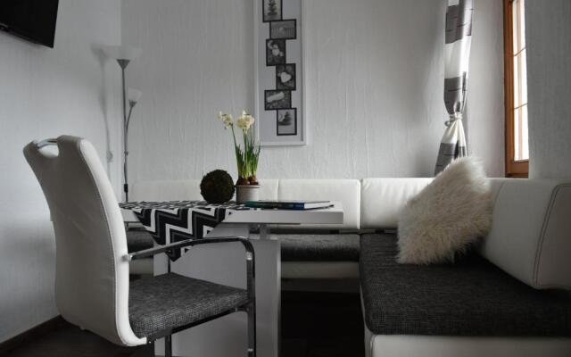Alp-Hof Apartments