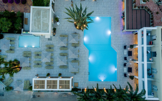 Dedalos Hotel