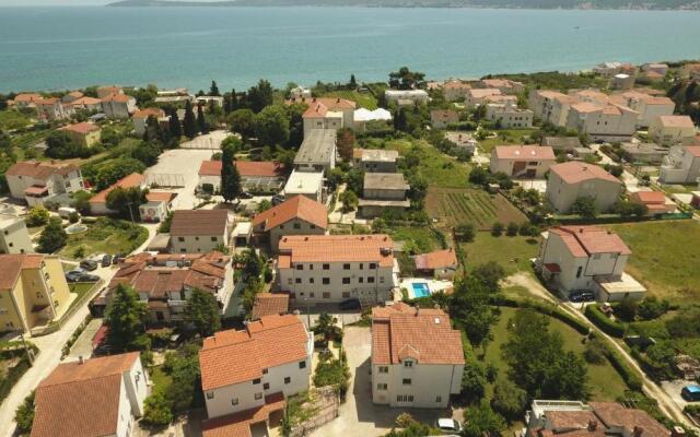 Sasa Apartments