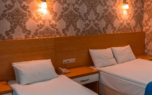 Peracity Hotel