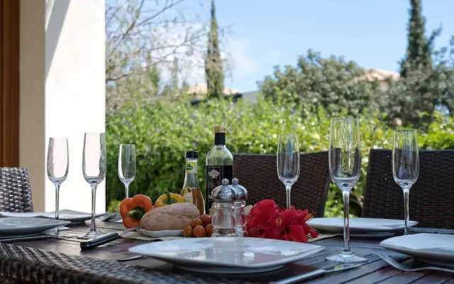 3 Br Villa Madelini - Aph 3559