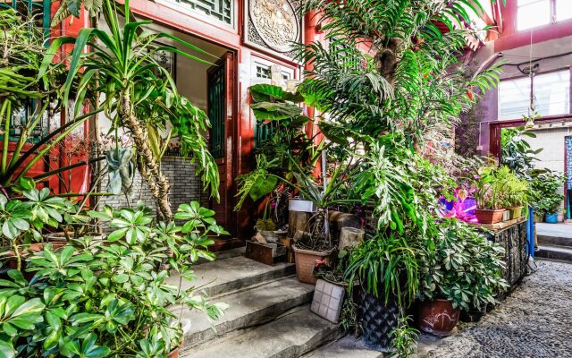 Beijing Red Lantern House