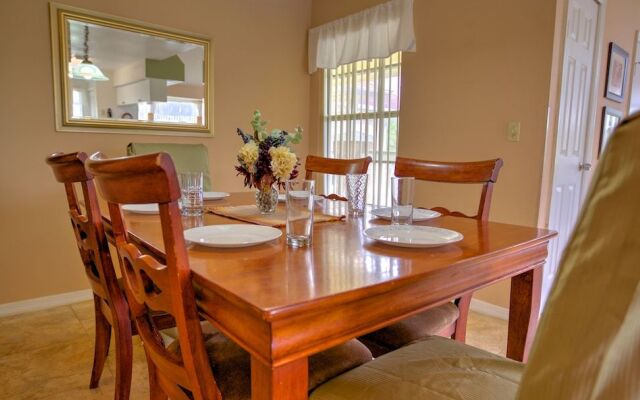 Laguna Bay Villas by Magical Memories