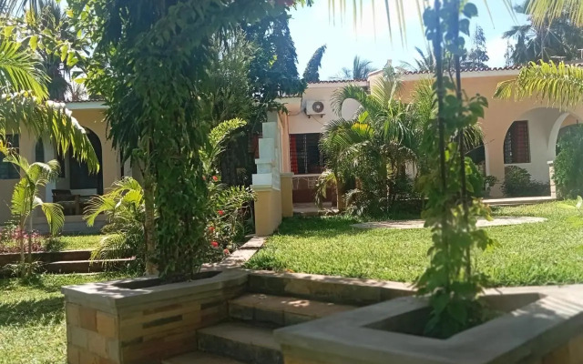 Kamsons Villa