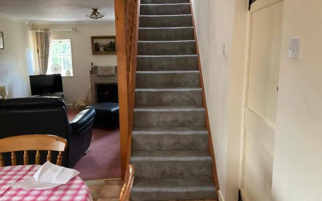 Inverness Apartments-Old Cottage