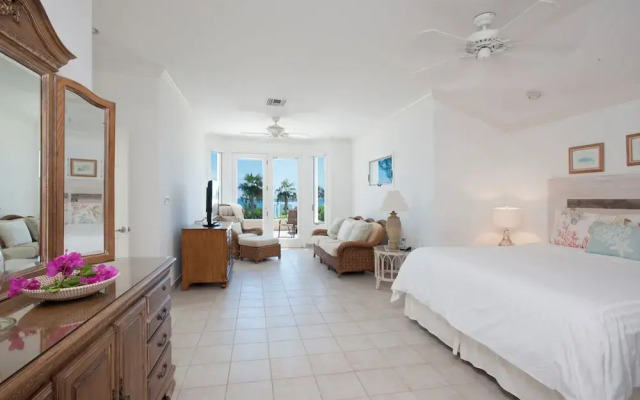 Seaside Sanctuary: Private Estate With Heated Pool