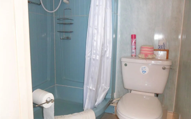 Waiten Hill Farmhouse B&B