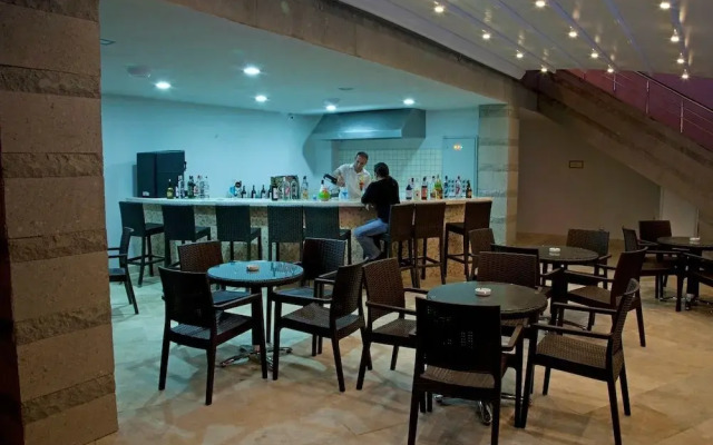 Sunhill Centro Hotel
