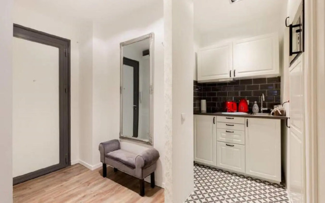 Splendid apartment at Gozsdu Courtyard