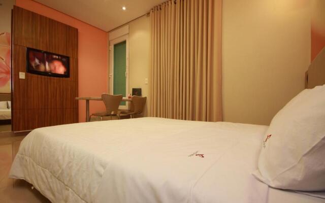 Vitara Motel (Adult Only)