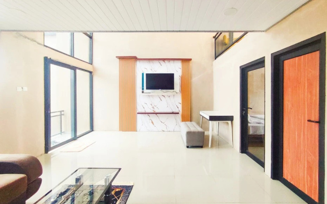 Napoleon Hills Tambi Tea Gardens View RedPartner – Guest Rooms – Wonosobo