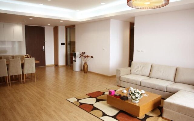 Dolphin Plaza Apartment