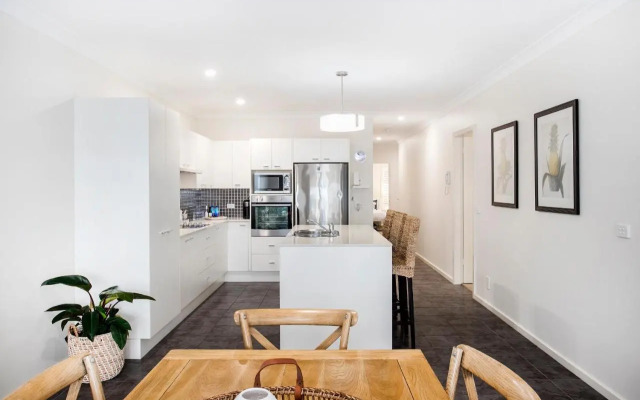 Beachfront One, Mollymook