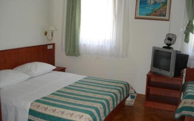 Apartments Mladina