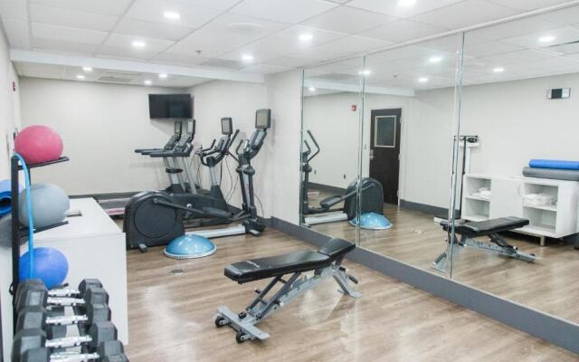 Holiday Inn Express & Suites Columbia-Fort Jackson by IHG