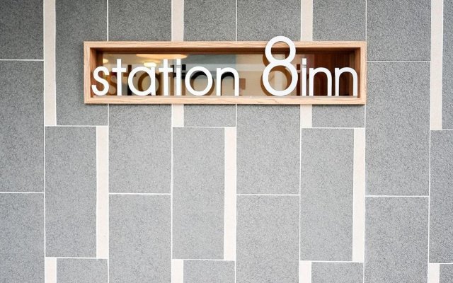 Station Eight Inn