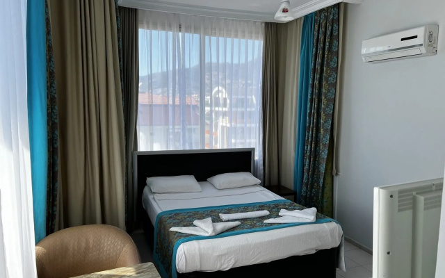 Rosella Hotels