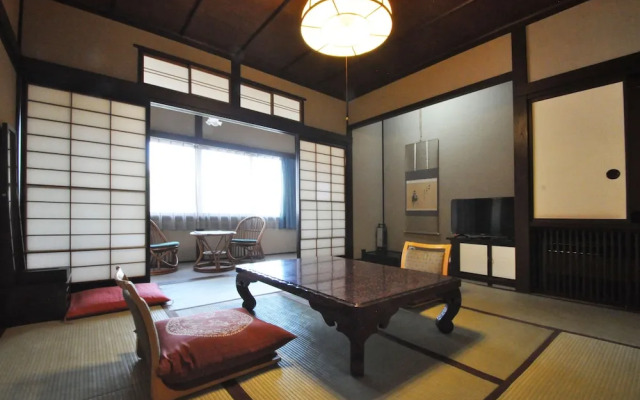 Higashi Ishikawa Ryokan