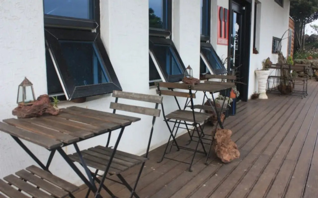 Jeju Baramuieondeok Guest House