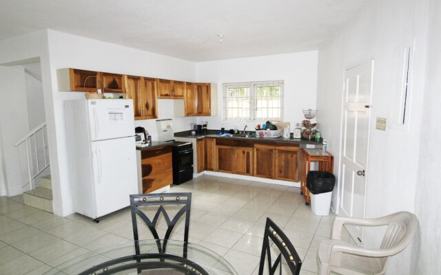 Belleh 23 Kingston Creative Guesthouse