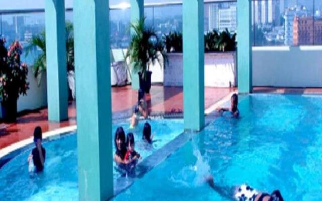 Treva International Hotel