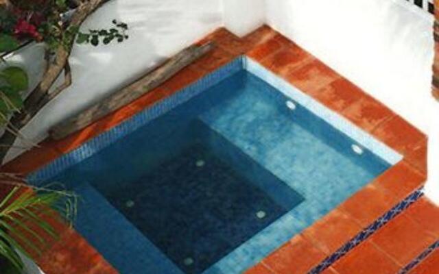 Lez Lezards Bed & Breakfast